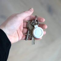 Thumbnail for TravelTag for iPhone (iOS) - Water - resistant - Ash White - Xtorm NL