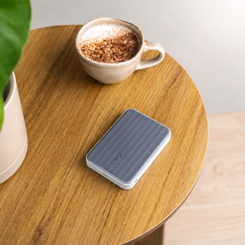 Xtorm LINQ Semi-solid State Magnetic Powerbank 10.000