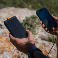 Go2 Powerbank 20W - 10.000 mAh met Solar en Lamp - Charcoal Black