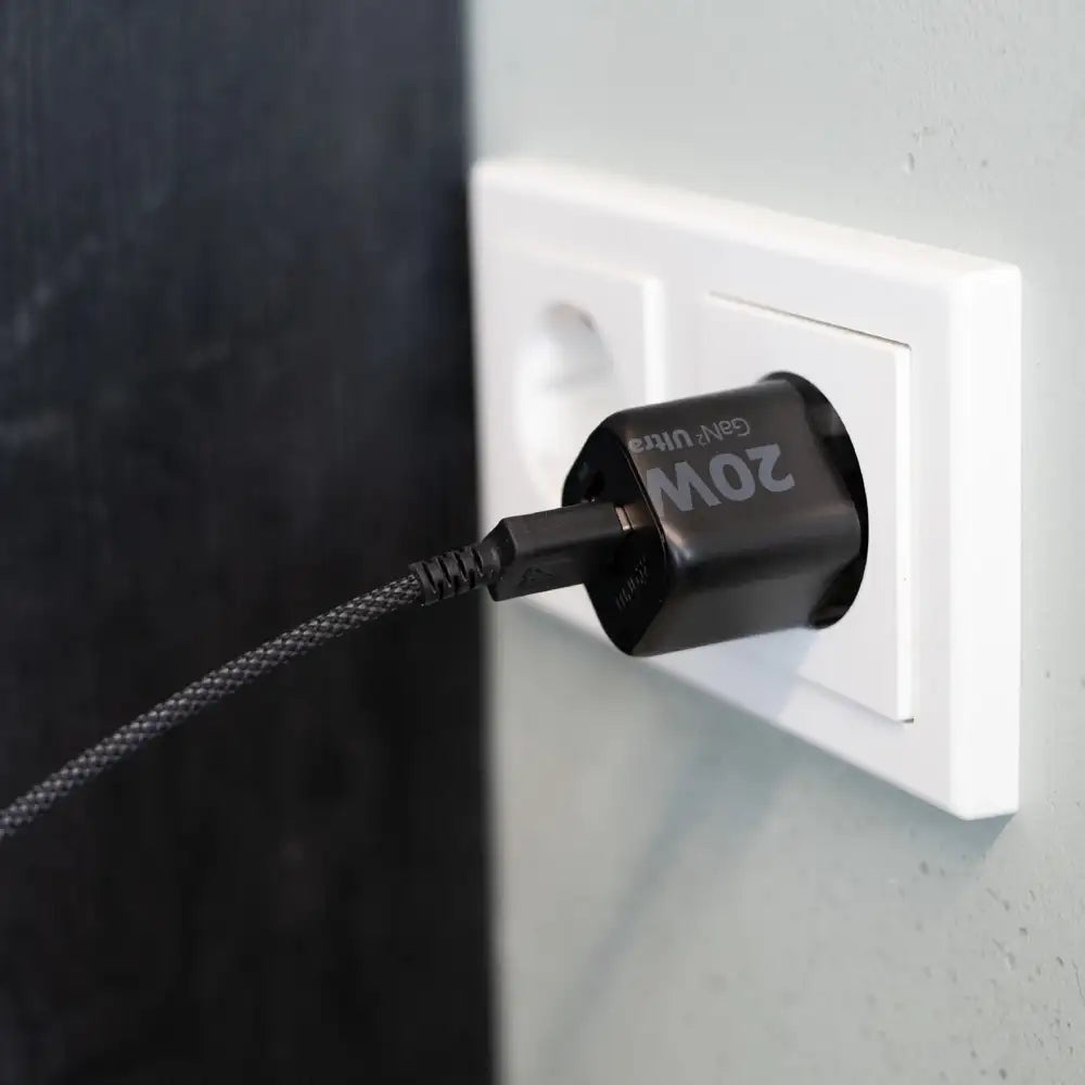 Xtorm Snellader - 20W GaN2 Ultra Adapter - Zwart