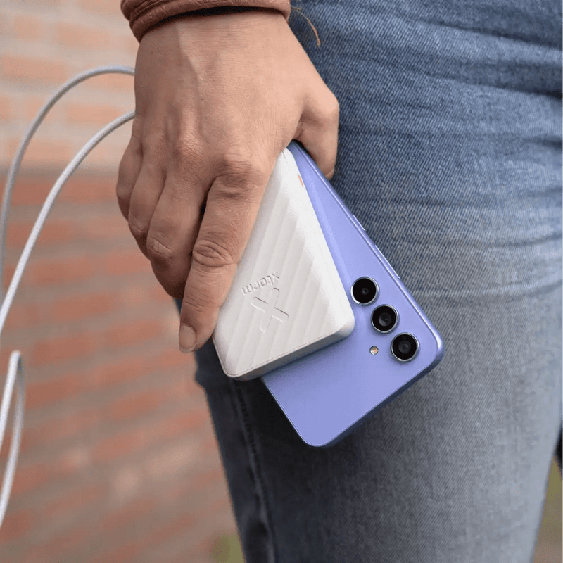 Go2 Powerbank 12W - 5.000 mAh - Ice - Xtorm NL