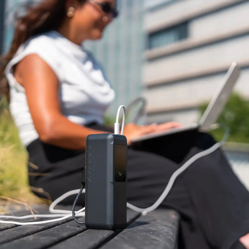 NextGen Powerbank 140W - 27.000 mAh - Midnight Black - Xtorm NL
