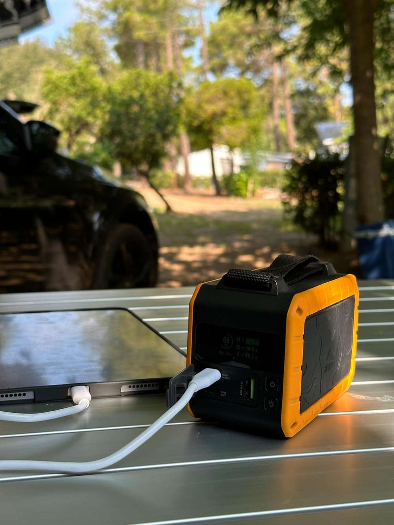 Rugged Zaklamp Powerbank 100W - 40.000 mAh - Xtorm NL