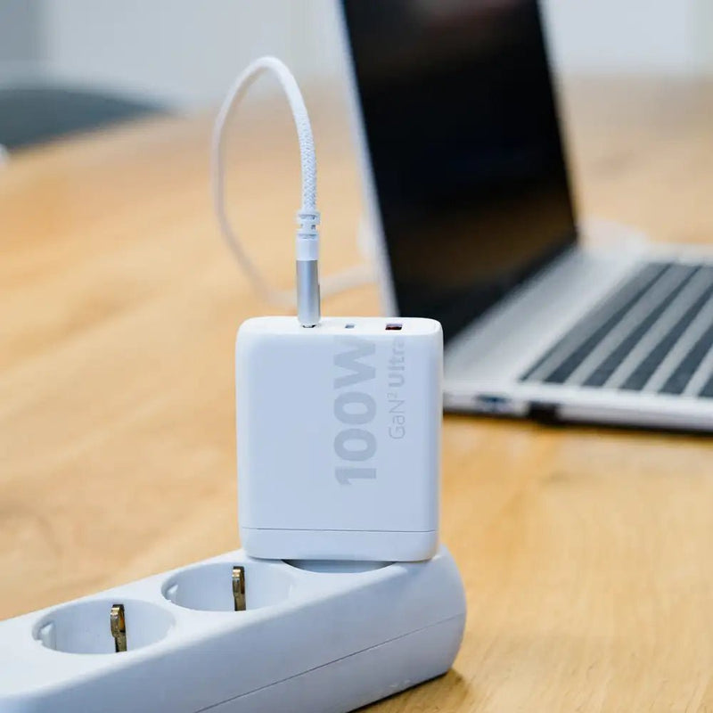 Snellader - 100W GaN2 Ultra Laptop Adapter - Xtorm NL