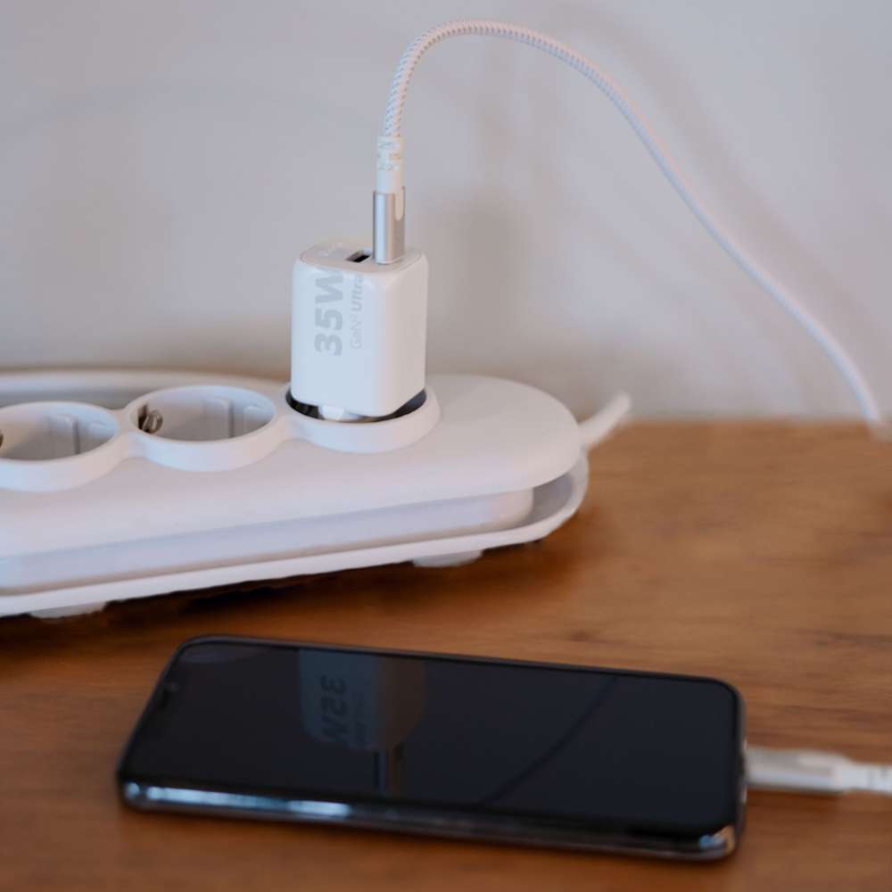 Snellader - 35W GaN2 Ultra Adapter - Xtorm NL