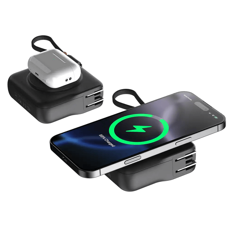 TravelPro 3 - in - 1 Travel Charger 30W - Xtorm NL