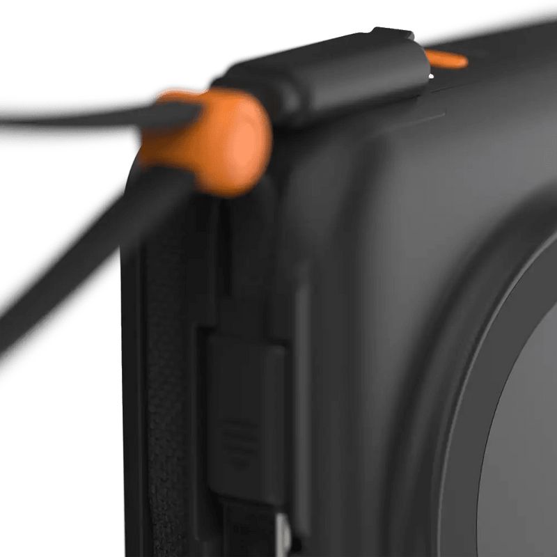 TravelPro 3 - in - 1 Travel Charger 30W - Xtorm NL