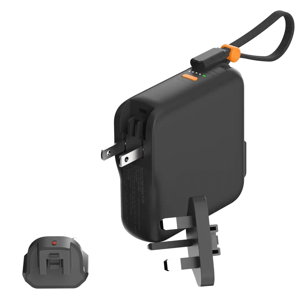 TravelPro 3 - in - 1 Travel Charger 30W - Xtorm NL