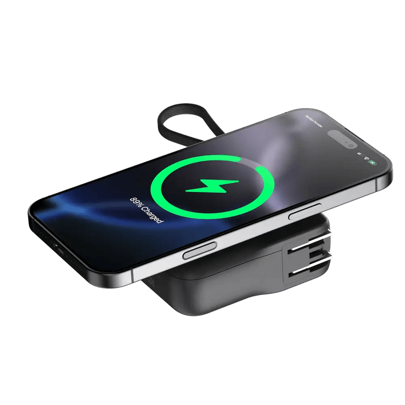 TravelPro 3 - in - 1 Travel Charger 30W - Xtorm NL