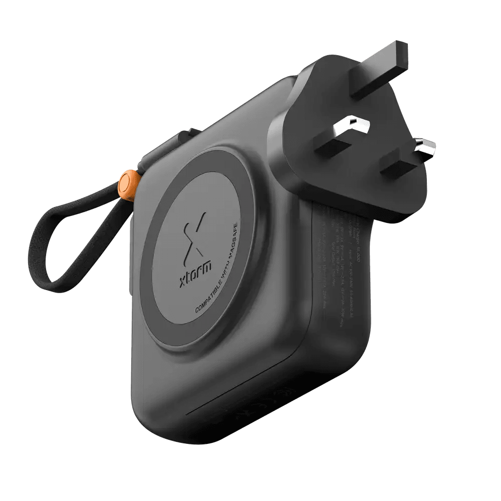 TravelPro 3 - in - 1 Travel Charger 30W - Xtorm NL