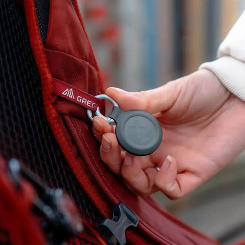 TravelTag for iPhone (iOS) - Water - resistant - Charcoal Black - Xtorm NL
