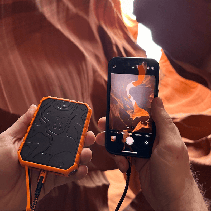 Xtreme Powerbank Rugged 20W - 10.000 mAh - Outdoor - Waterdicht met zaklamp - Quick Charge 3.0 - Xtorm NL