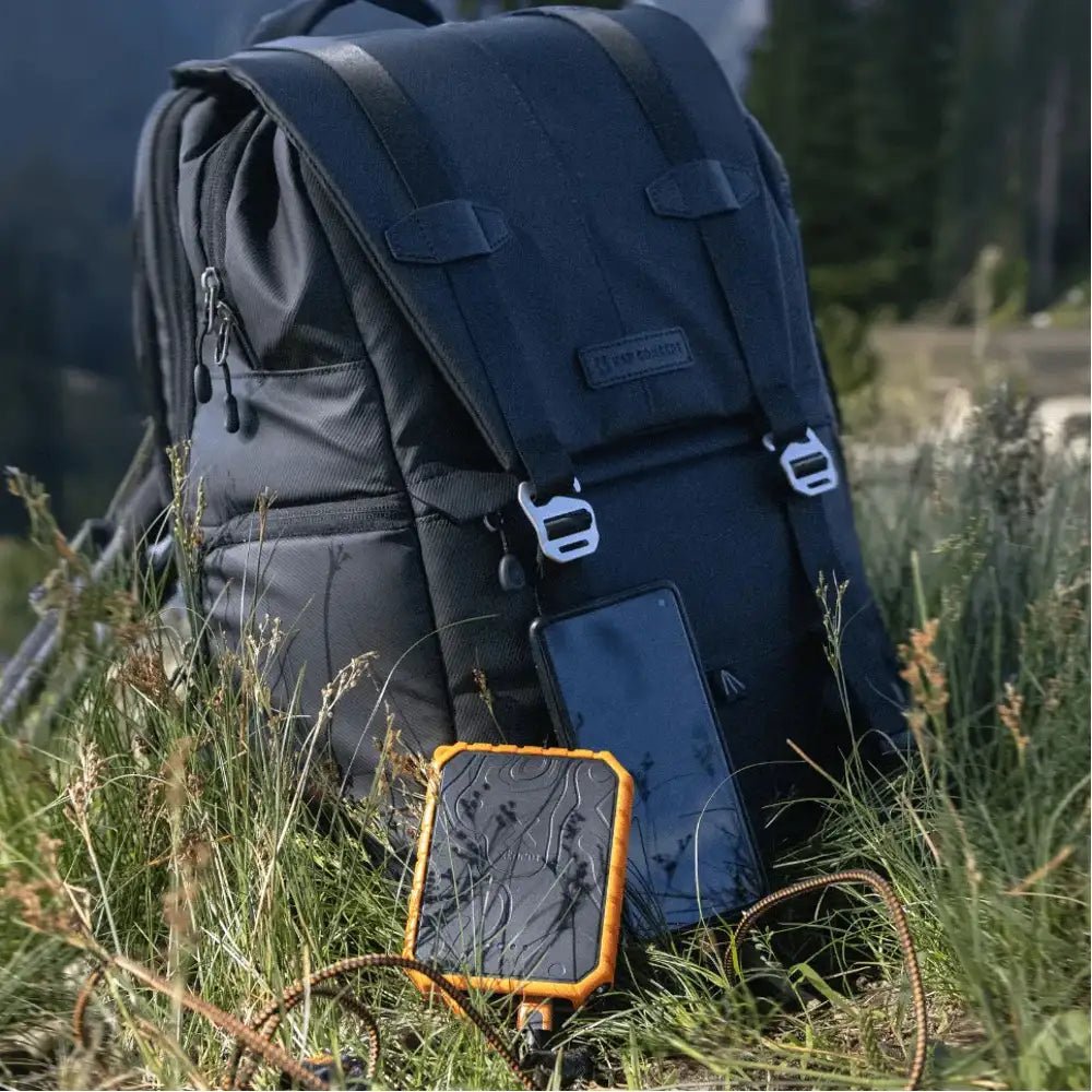 Xtreme Powerbank Rugged 20W - 10.000 mAh - Outdoor - Waterdicht met zaklamp - Quick Charge 3.0 - Xtorm NL