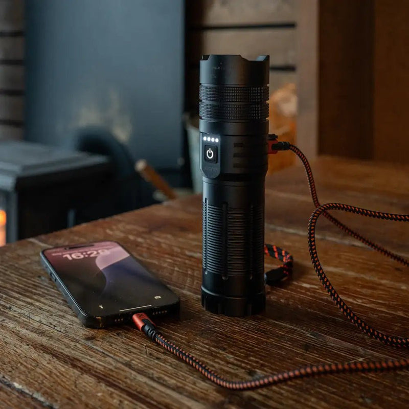 Zaklamp Powerbank 10.500 mAh - Xtorm NL